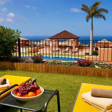 Mit Meerblick Und Pool Direkt Am Golfplatz Von Adeje بيت للعطل *
